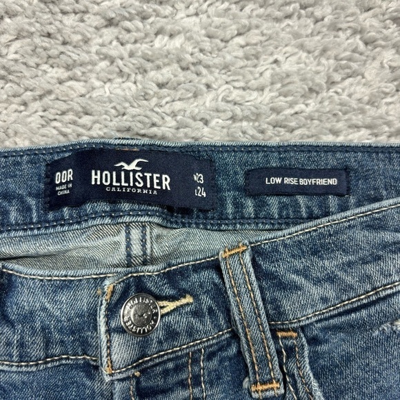 Hollister Jeans Womens 00 Low Rise Boyfriend Button Fly Distressed Holes Casual - Picture 2 of 4